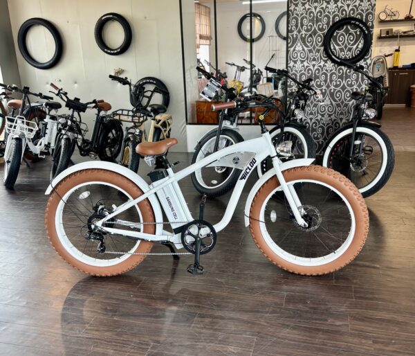 FAT BIKE ÉLECTRIQUE BEACH CRUISER L'ORIGINAL® – Image 7